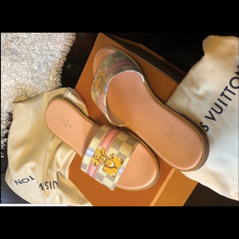 100% Authentic Louis Vuitton Lock It Mule Sandals